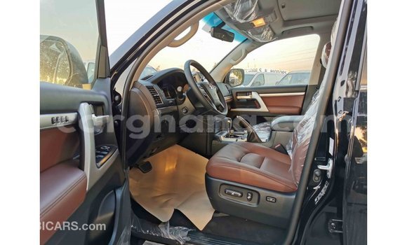 Ra Imported Toyota Land Cruiser Black Ọkọ̀ in Import - Dubai ni Ashanti Ra Imported Toyota Land Cruiser Black Ọkọ̀ in Import - Dubai ni Ashanti