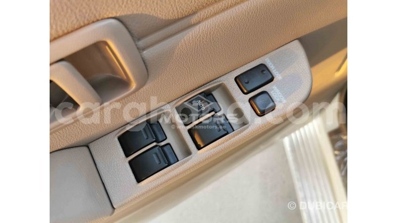 Big with watermark toyota land cruiser ashanti import dubai 33714