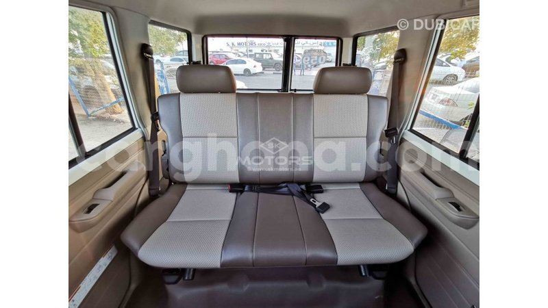 Big with watermark toyota land cruiser ashanti import dubai 33714