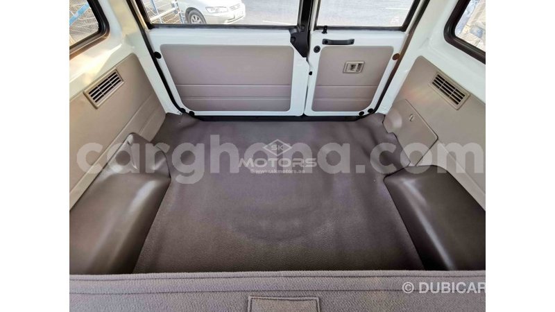 Big with watermark toyota land cruiser ashanti import dubai 33714