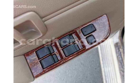 Buy Import Toyota Land Cruiser White Car in Import - Dubai in Ashanti Buy Import Toyota Land Cruiser White Car in Import - Dubai in Ashanti