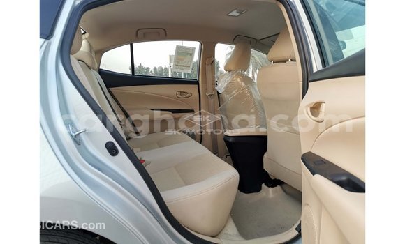 Ra Imported Toyota Yaris Miiran Ọkọ̀ in Import - Dubai ni Ashanti Ra Imported Toyota Yaris Miiran Ọkọ̀ in Import - Dubai ni Ashanti