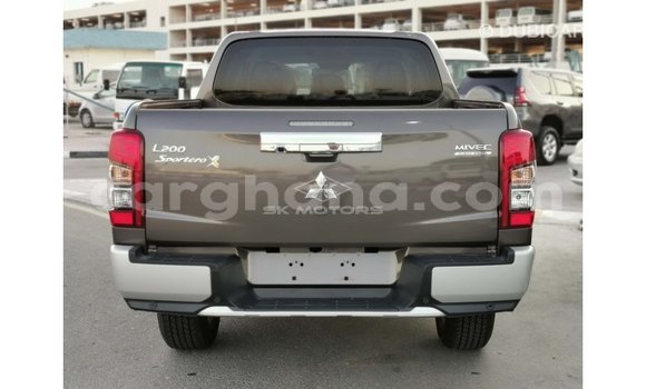 Buy Import Mitsubishi L200 Brown Car in Import - Dubai in Ashanti Buy Import Mitsubishi L200 Brown Car in Import - Dubai in Ashanti