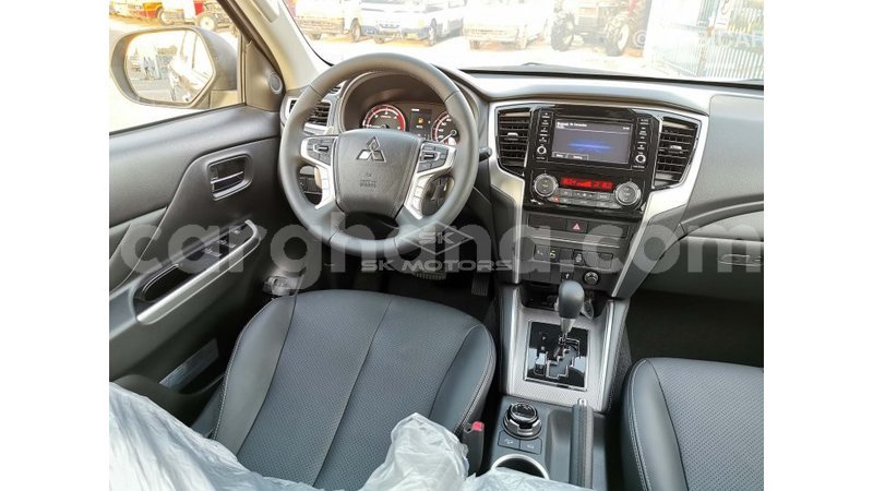 Big with watermark mitsubishi l200 ashanti import dubai 33728