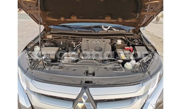 Buy Import Mitsubishi L200 Brown Car in Import - Dubai in Ashanti Buy Import Mitsubishi L200 Brown Car in Import - Dubai in Ashanti