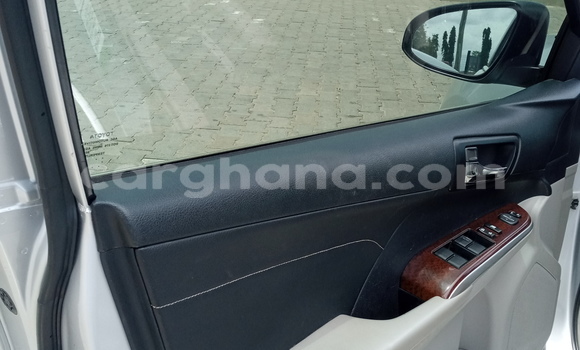 Buy Used Toyota Camry Silver Car in Accra in Greater Accra Buy Used Toyota Camry Silver Car in Accra in Greater Accra
