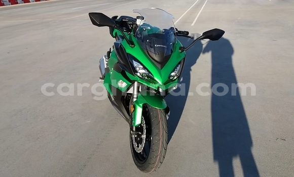 Buy Used Kawasaki Z 1000 Green Bike in Accra in Greater Accra Buy Used Kawasaki Z 1000 Green Bike in Accra in Greater Accra