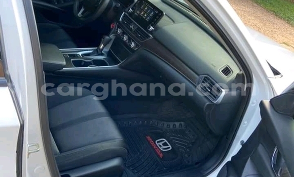 Buy Used Honda Accord White Car in Accra in Greater Accra Buy Used Honda Accord White Car in Accra in Greater Accra