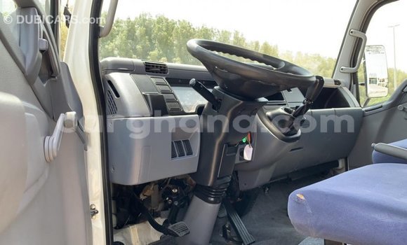 Sayi Imported Mitsubishi i White Mota in Import - Dubai a Ashanti Sayi Imported Mitsubishi i White Mota in Import - Dubai a Ashanti