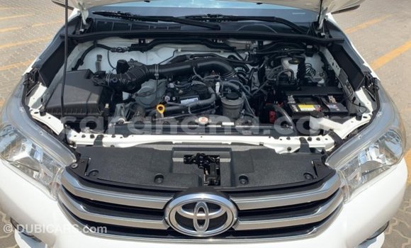 Buy Import Toyota Hilux White Car in Import - Dubai in Ashanti Buy Import Toyota Hilux White Car in Import - Dubai in Ashanti