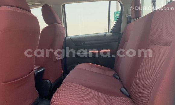 Buy Import Toyota Hilux White Car in Import - Dubai in Ashanti Buy Import Toyota Hilux White Car in Import - Dubai in Ashanti