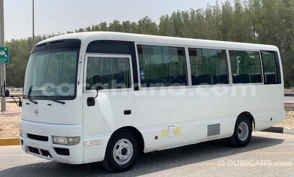 Sayi Imported Nissan Evalia White Babbar mota in Import - Dubai a Ashanti Sayi Imported Nissan Evalia White Babbar mota in Import - Dubai a Ashanti
