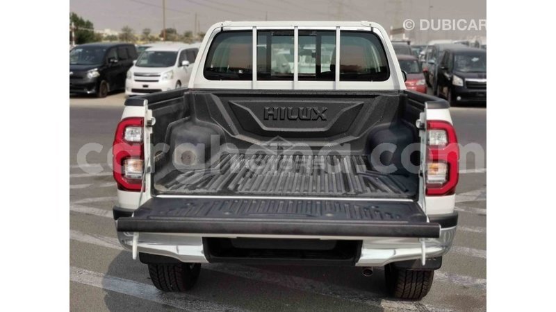 Big with watermark toyota hilux ashanti import dubai 33834