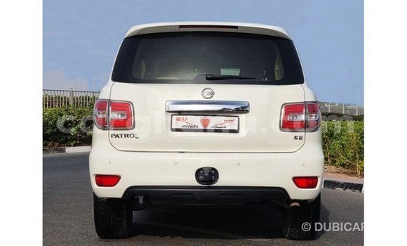 Buy Import Nissan Patrol White Car in Import - Dubai in Ashanti Buy Import Nissan Patrol White Car in Import - Dubai in Ashanti