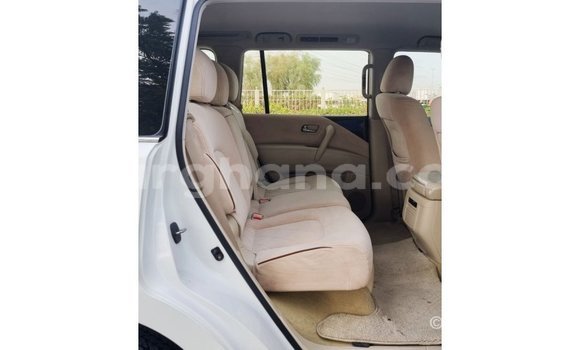 Buy Import Nissan Patrol White Car in Import - Dubai in Ashanti Buy Import Nissan Patrol White Car in Import - Dubai in Ashanti