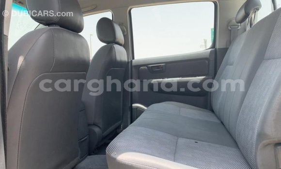 Buy Import Toyota Hilux White Car in Import - Dubai in Ashanti Buy Import Toyota Hilux White Car in Import - Dubai in Ashanti