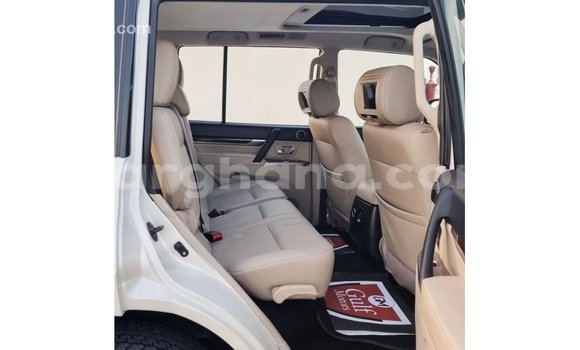 Ra Imported Mitsubishi Pajero funfun Ọkọ̀ in Import - Dubai ni Ashanti Ra Imported Mitsubishi Pajero funfun Ọkọ̀ in Import - Dubai ni Ashanti