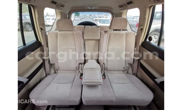 Ra Imported Toyota Prado funfun Ọkọ̀ in Import - Dubai ni Ashanti Ra Imported Toyota Prado funfun Ọkọ̀ in Import - Dubai ni Ashanti
