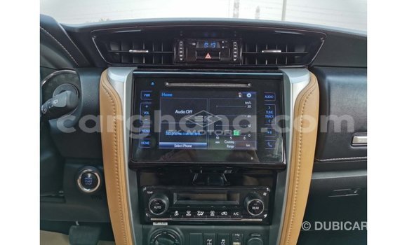 Ra Imported Toyota Fortuner funfun Ọkọ̀ in Import - Dubai ni Ashanti Ra Imported Toyota Fortuner funfun Ọkọ̀ in Import - Dubai ni Ashanti