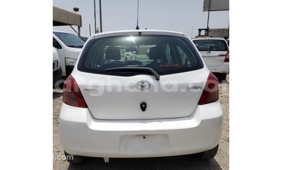 Sayi Imported Toyota Yaris White Mota in Import - Dubai a Ashanti Sayi Imported Toyota Yaris White Mota in Import - Dubai a Ashanti