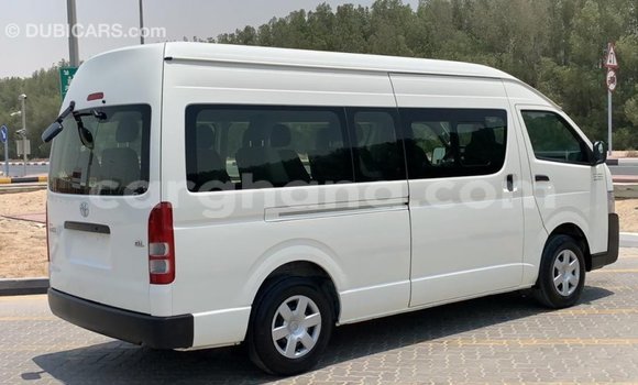 Ra Imported Toyota Hiace funfun Ọkọ̀ in Import - Dubai ni Ashanti Ra Imported Toyota Hiace funfun Ọkọ̀ in Import - Dubai ni Ashanti