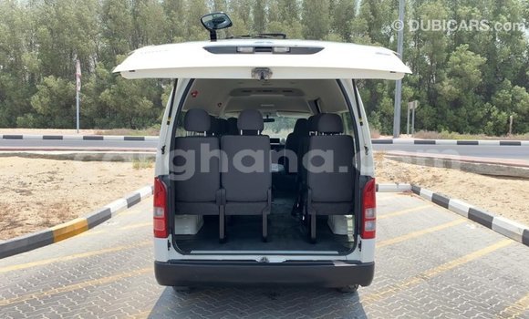 Ra Imported Toyota Hiace funfun Ọkọ̀ in Import - Dubai ni Ashanti Ra Imported Toyota Hiace funfun Ọkọ̀ in Import - Dubai ni Ashanti