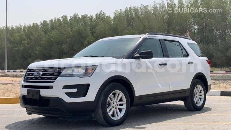 Big with watermark ford explorer ashanti import dubai 33897