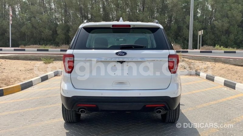 Big with watermark ford explorer ashanti import dubai 33897