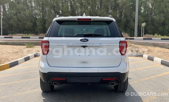 Sayi Imported Ford Explorer White Mota in Import - Dubai a Ashanti Sayi Imported Ford Explorer White Mota in Import - Dubai a Ashanti