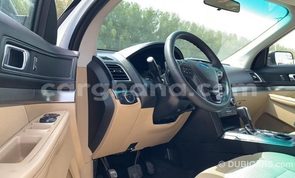 Sayi Imported Ford Explorer White Mota in Import - Dubai a Ashanti Sayi Imported Ford Explorer White Mota in Import - Dubai a Ashanti