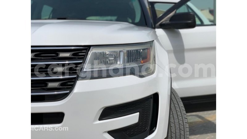 Big with watermark ford explorer ashanti import dubai 33897