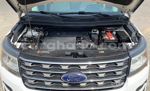 Sayi Imported Ford Explorer White Mota in Import - Dubai a Ashanti Sayi Imported Ford Explorer White Mota in Import - Dubai a Ashanti