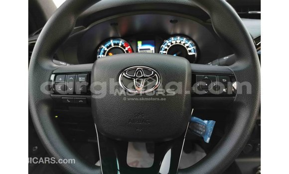 Ra Imported Toyota Hilux funfun Ọkọ̀ in Import - Dubai ni Ashanti Ra Imported Toyota Hilux funfun Ọkọ̀ in Import - Dubai ni Ashanti