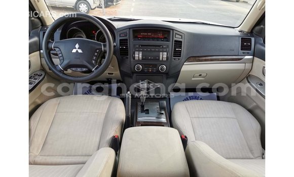 Ra Imported Mitsubishi Pajero funfun Ọkọ̀ in Import - Dubai ni Ashanti Ra Imported Mitsubishi Pajero funfun Ọkọ̀ in Import - Dubai ni Ashanti