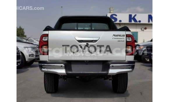 Buy Import Toyota Hilux White Car in Import - Dubai in Ashanti Buy Import Toyota Hilux White Car in Import - Dubai in Ashanti