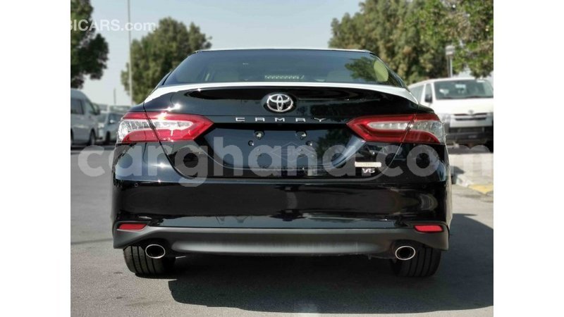 Big with watermark toyota camry ashanti import dubai 33921