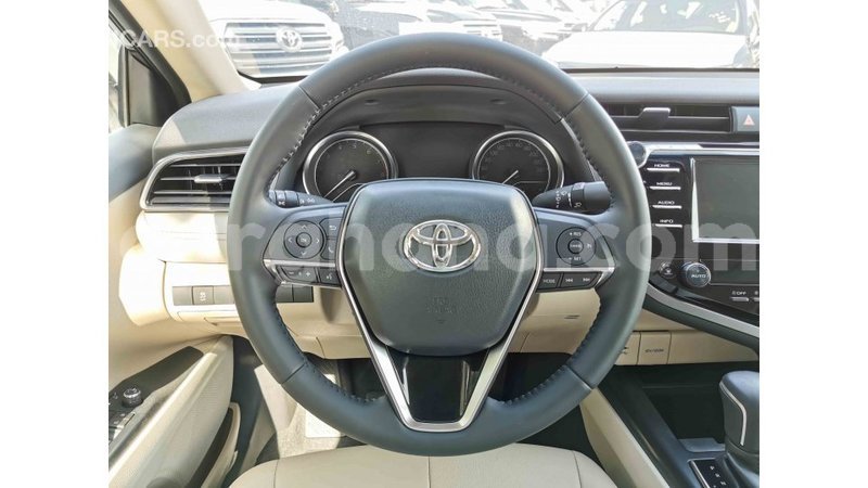 Big with watermark toyota camry ashanti import dubai 33921