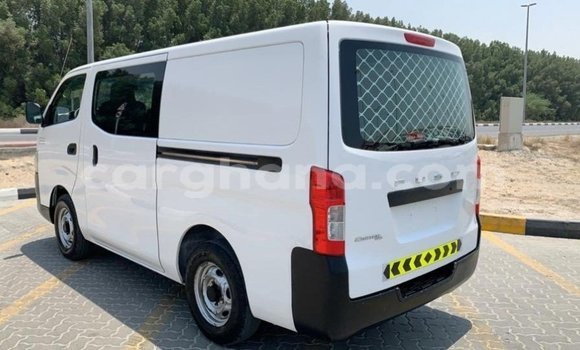 Ra Imported Mitsubishi i funfun Ọkọ̀ in Import - Dubai ni Ashanti Ra Imported Mitsubishi i funfun Ọkọ̀ in Import - Dubai ni Ashanti