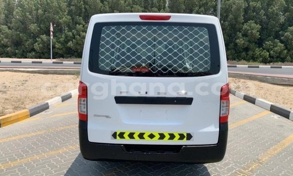 Ra Imported Mitsubishi i funfun Ọkọ̀ in Import - Dubai ni Ashanti Ra Imported Mitsubishi i funfun Ọkọ̀ in Import - Dubai ni Ashanti