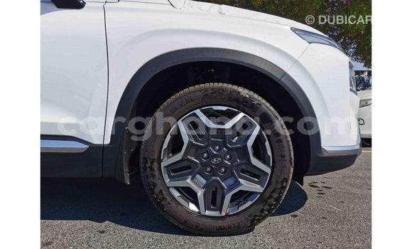 Sayi Imported Hyundai Santa Fe White Mota in Import - Dubai a Ashanti Sayi Imported Hyundai Santa Fe White Mota in Import - Dubai a Ashanti