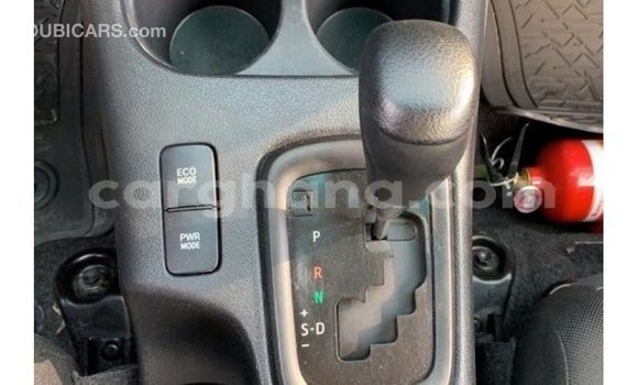 Sayi Imported Toyota Hilux White Mota in Import - Dubai a Ashanti Sayi Imported Toyota Hilux White Mota in Import - Dubai a Ashanti