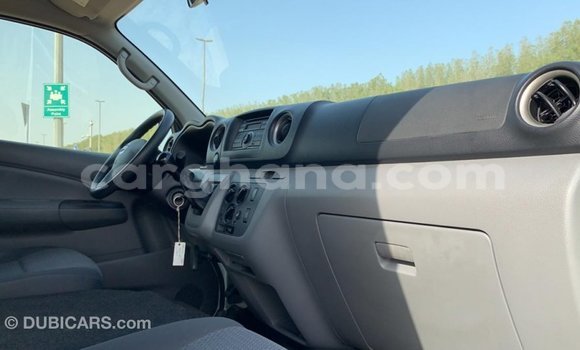 Buy Import Nissan Urvan White Car in Import - Dubai in Ashanti Buy Import Nissan Urvan White Car in Import - Dubai in Ashanti