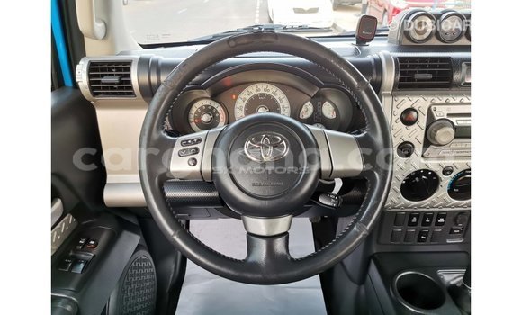 Buy Import Toyota FJ Cruiser Blue Car in Import - Dubai in Ashanti Buy Import Toyota FJ Cruiser Blue Car in Import - Dubai in Ashanti