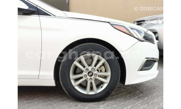 Sayi Imported Hyundai Sonata White Mota in Import - Dubai a Ashanti Sayi Imported Hyundai Sonata White Mota in Import - Dubai a Ashanti