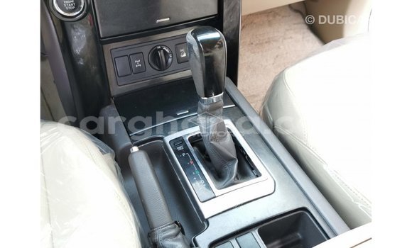 Sayi Imported Toyota Prado White Mota in Import - Dubai a Ashanti Sayi Imported Toyota Prado White Mota in Import - Dubai a Ashanti