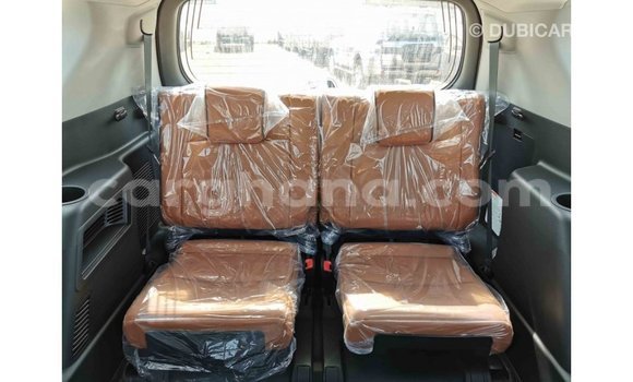 Ra Imported Toyota Prado funfun Ọkọ̀ in Import - Dubai ni Ashanti Ra Imported Toyota Prado funfun Ọkọ̀ in Import - Dubai ni Ashanti