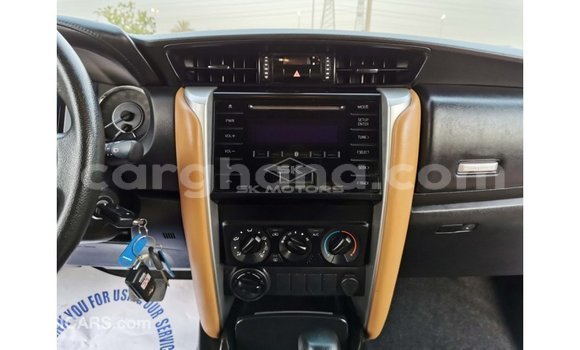 Sayi Imported Toyota Fortuner White Mota in Import - Dubai a Ashanti Sayi Imported Toyota Fortuner White Mota in Import - Dubai a Ashanti