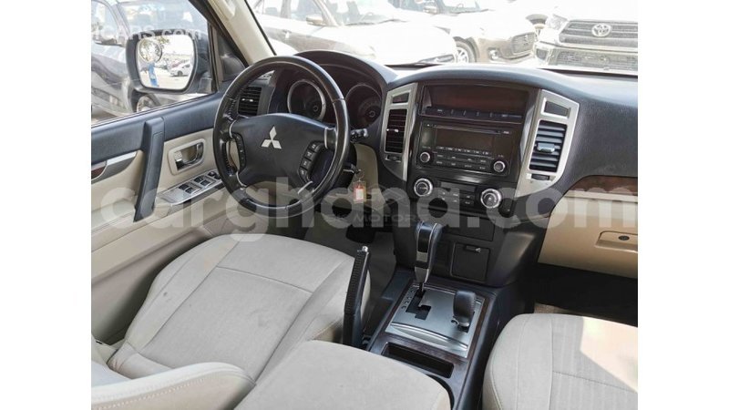 Big with watermark mitsubishi pajero ashanti import dubai 33995