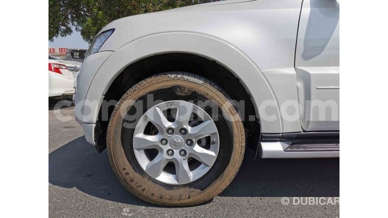 Big with watermark mitsubishi pajero ashanti import dubai 33995