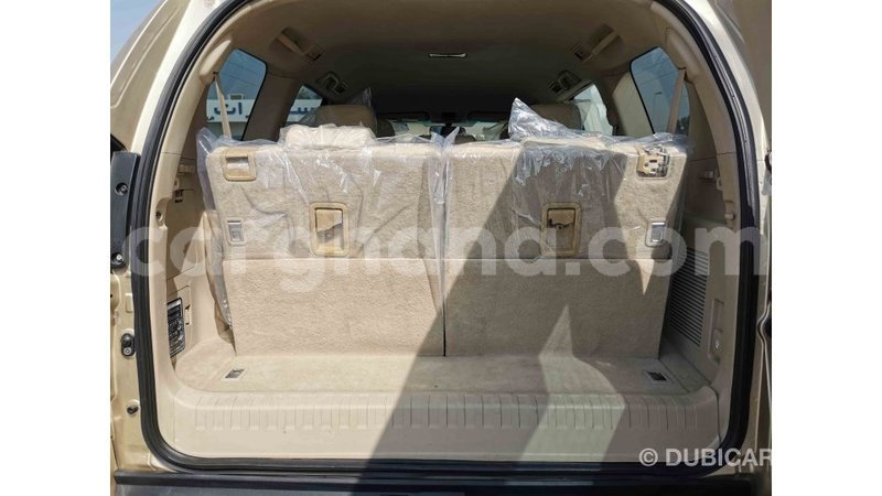 Big with watermark toyota prado ashanti import dubai 34011